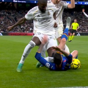 PG电子-西媒：裁判界均认定吕迪格应禁赛4-12场，当值VAR重大失误