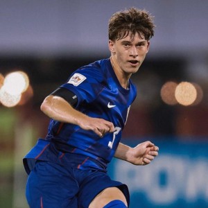 意媒：萨格勒布17岁中卫亚基罗维奇想去国米并愿意加入二队